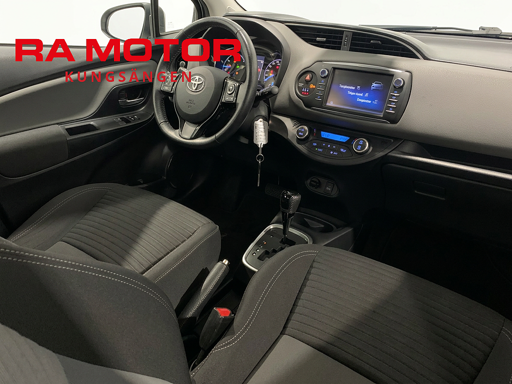 Toyota Yaris Hybrid Active | Kamera | P-sensorer 2018
