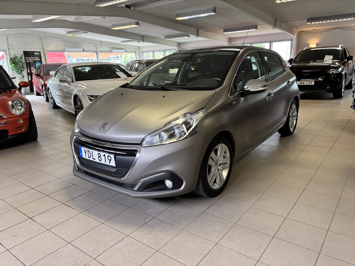 Peugeot 208 1.2 PureTech 2016, bild 6/10