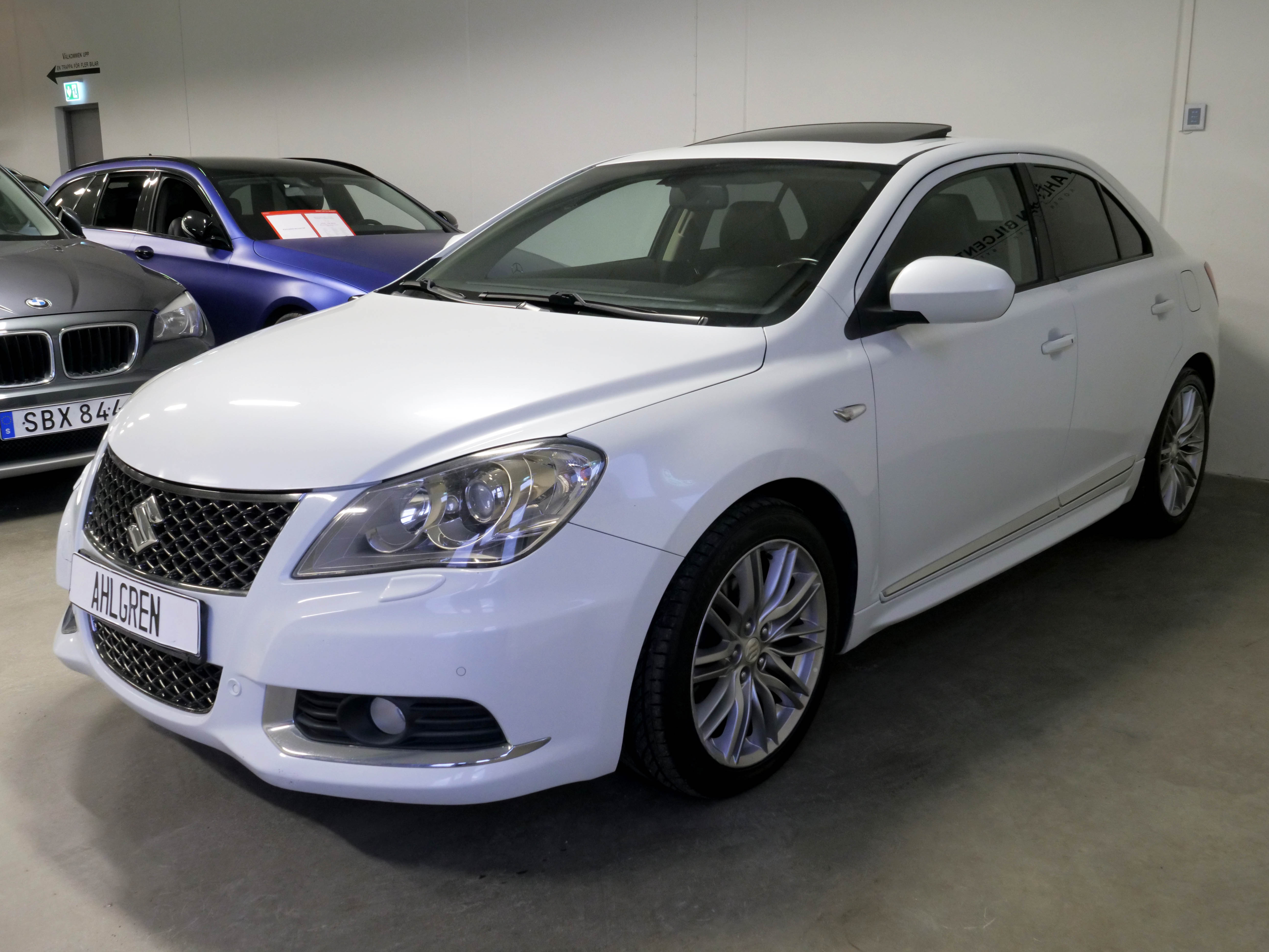 Suzuki Kizashi 2011, bild 7/46