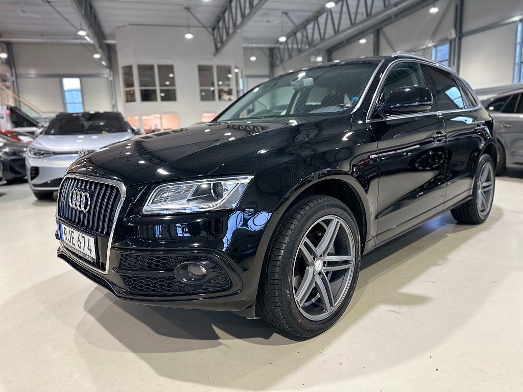Audi Q5 2.0 TDI quattro S-line/ SportEditionPlus/ Värmare/ Drag