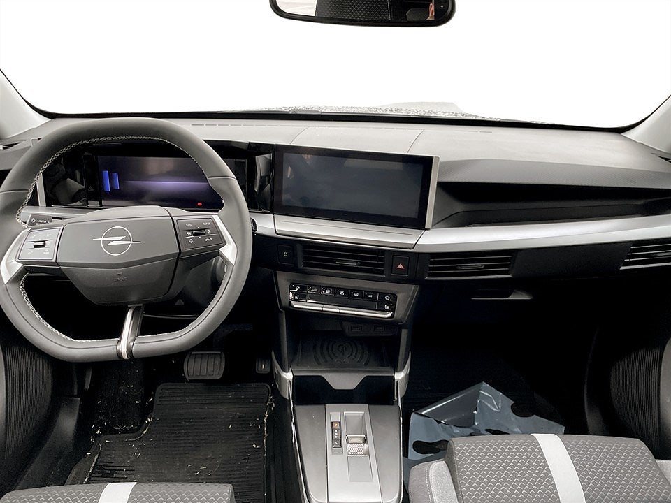 Bild på Opel Frontera GS Hybrid 136hk Aut - DEMO