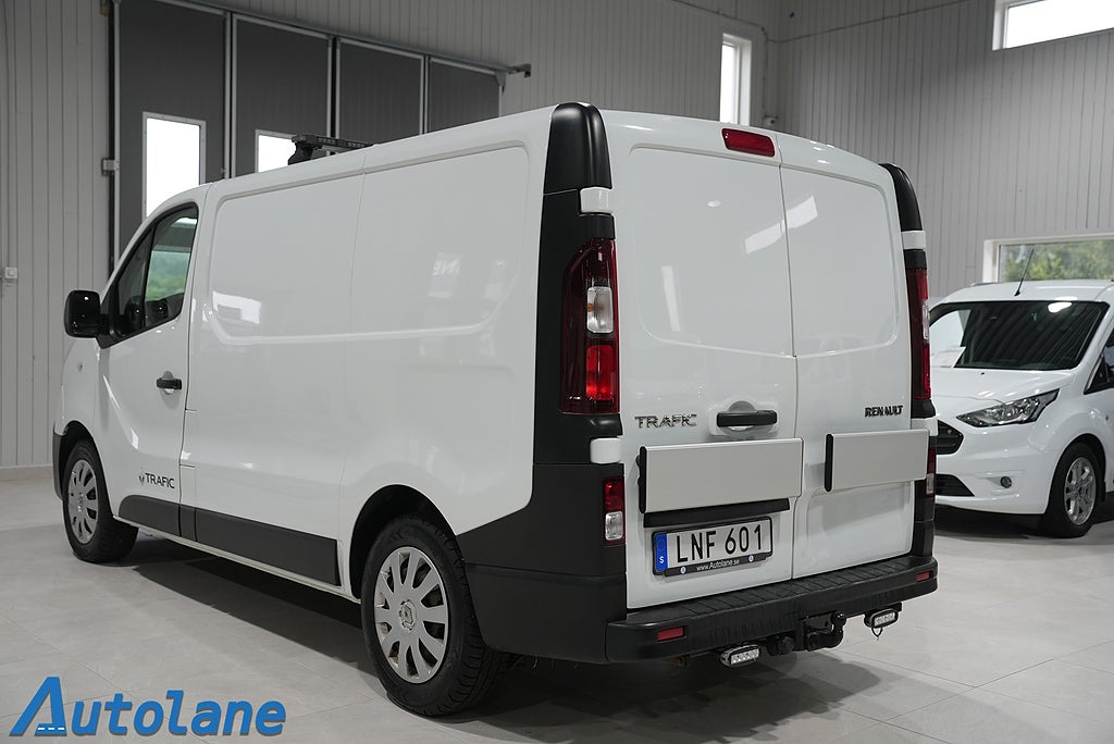 Renault trafic Skåpbil 2.9t 1.6 dCi Värmare,Dragkrok,Inredning,3-Sits