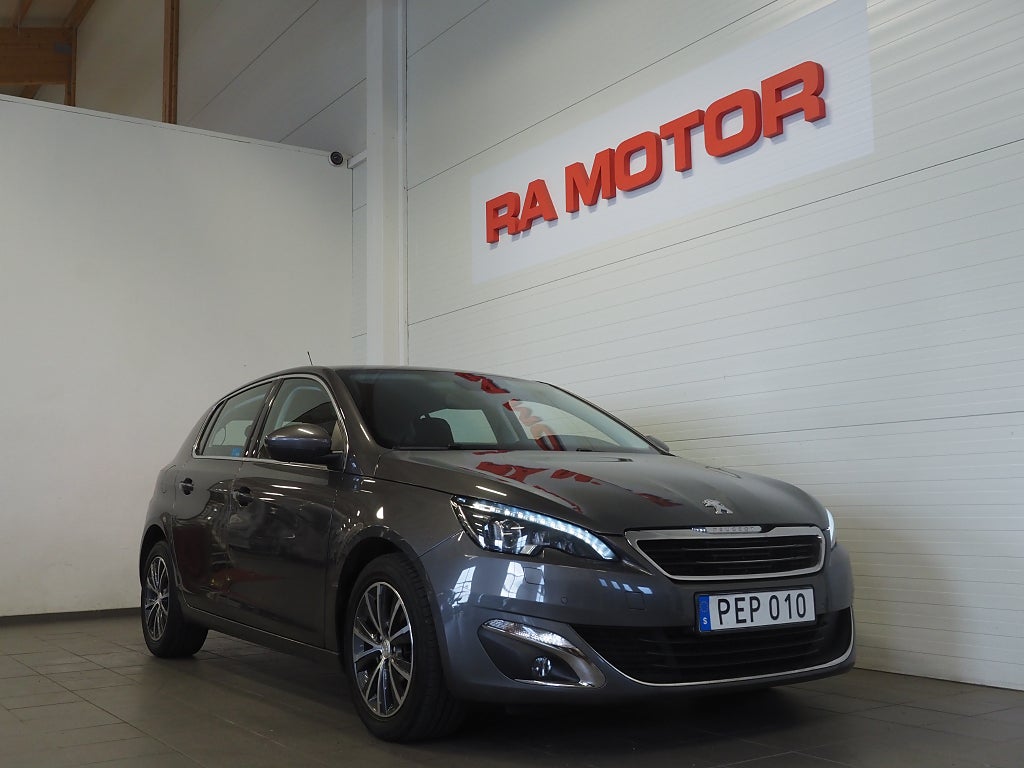 Peugeot 308 1.6 BlueHDi 120hk Automat EAT Allure P-Sensorer Navi 2017