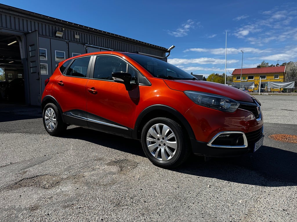 Renault Captur 0.9 TCe AC Välskött låg mil 