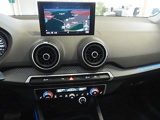 Kombi Audi Q2 17 av 23