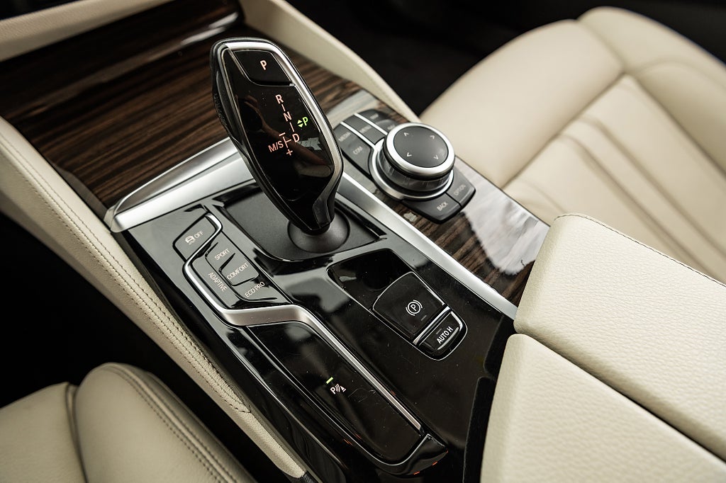 BMW 520d 2022 - miniatyr 13
