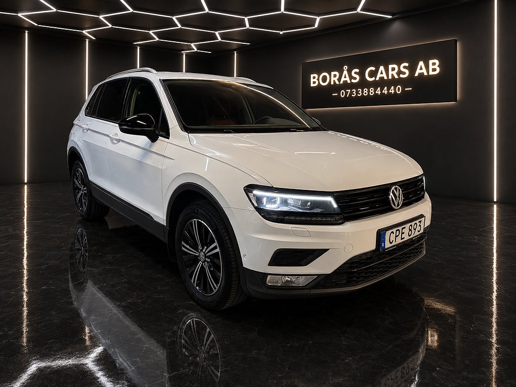 Volkswagen Tiguan 2.0 (190hk) TDI 4Motion*1200kr/mån*Pano*dragkrok*