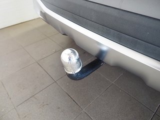 SUV Mercedes-Benz GLA 9 av 21
