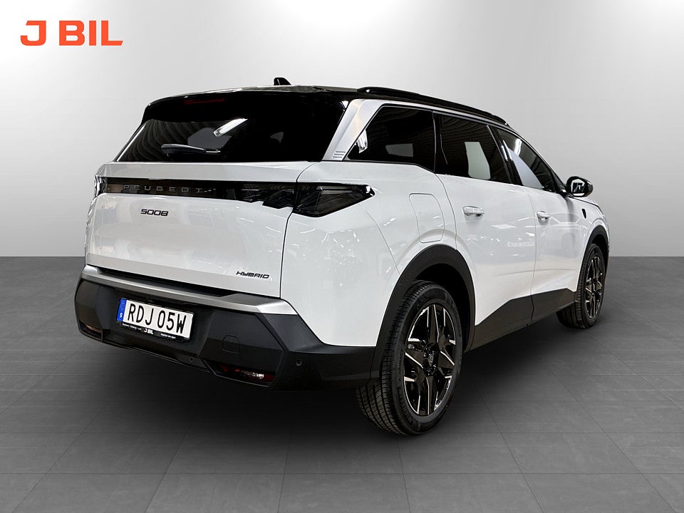 Bild på Peugeot 5008 GT HYBRID 145hk Aut 7-SITS 360-KAMERA