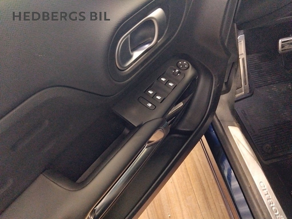 Citroën C5 Aircross 1.2 PureTech EAT SHINE 130HK AUT thumbnail