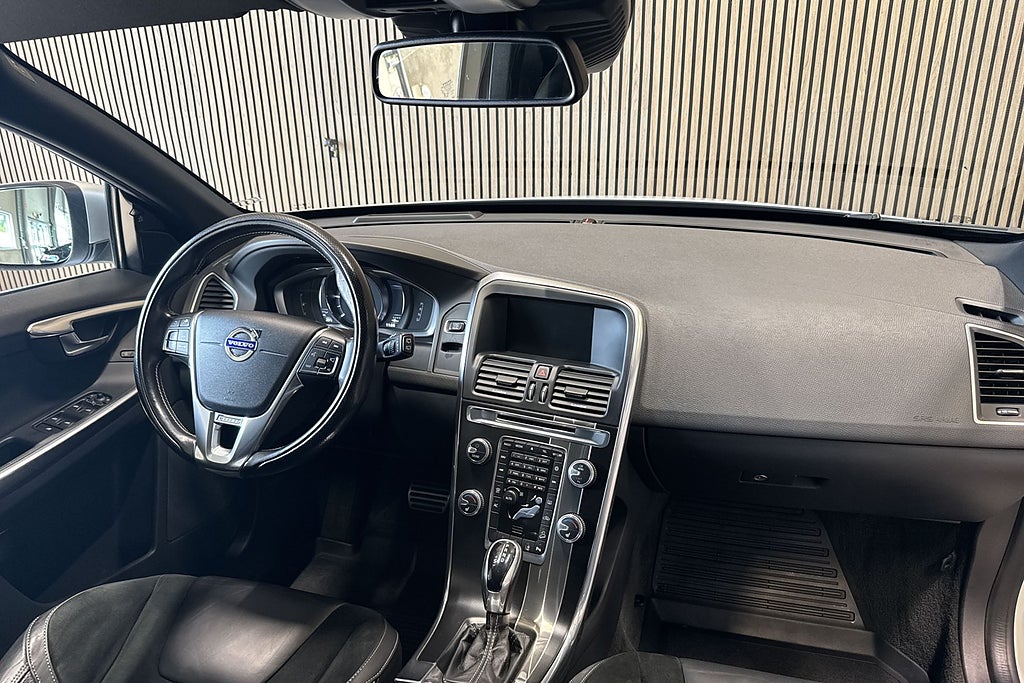 Volvo XC60 D4 AWD Geartronic Classic R-Design
