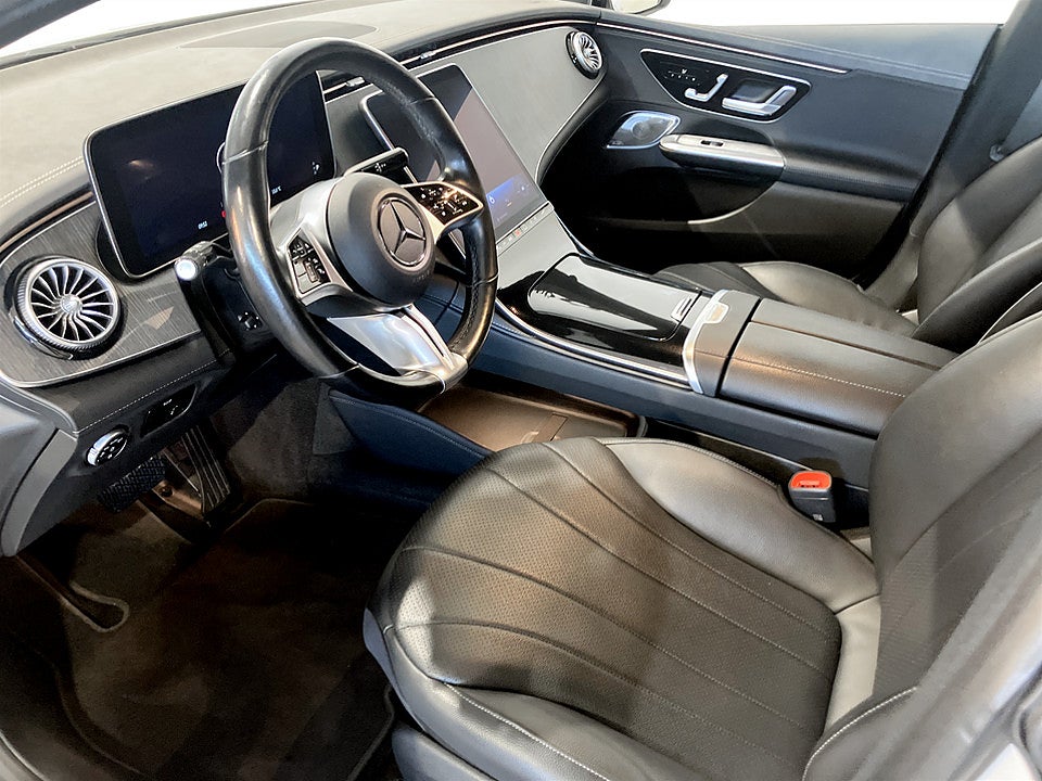 Bild på Mercedes-Benz EQE300 300 Electric Art Line 89kWh 245hk Aut BURMESTER