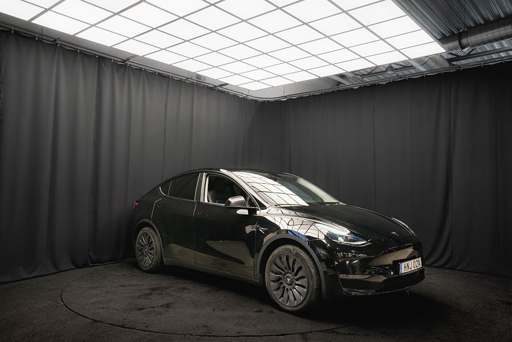 Tesla Model Y Long Range AWD PANO LÄDER KAMERA 1-ÄGARE 91.5%SoH MOMS
