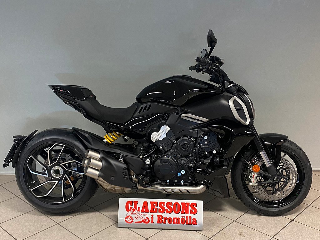 Ducati Diavel V4 