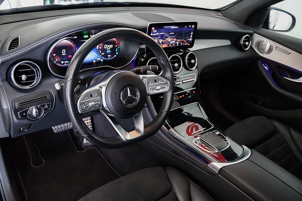 Mercedes-Benz GLC 300 e Coupé 4M AMG Taklucka Burmester Drag