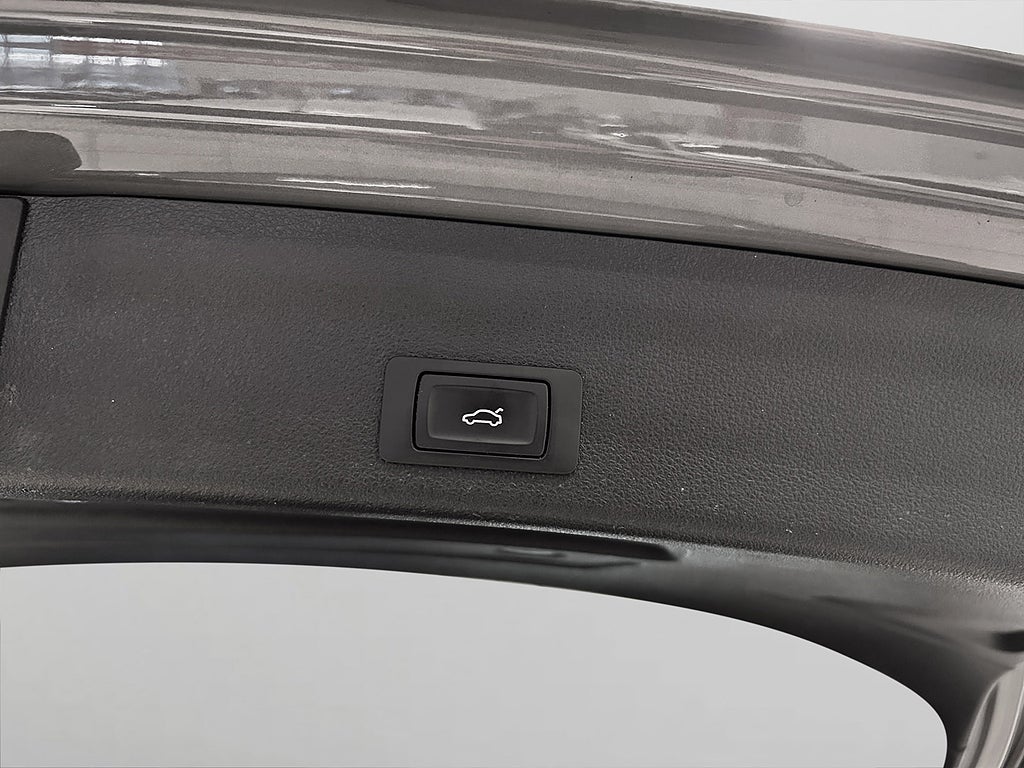 Audi A6 2022 - miniatyr 17