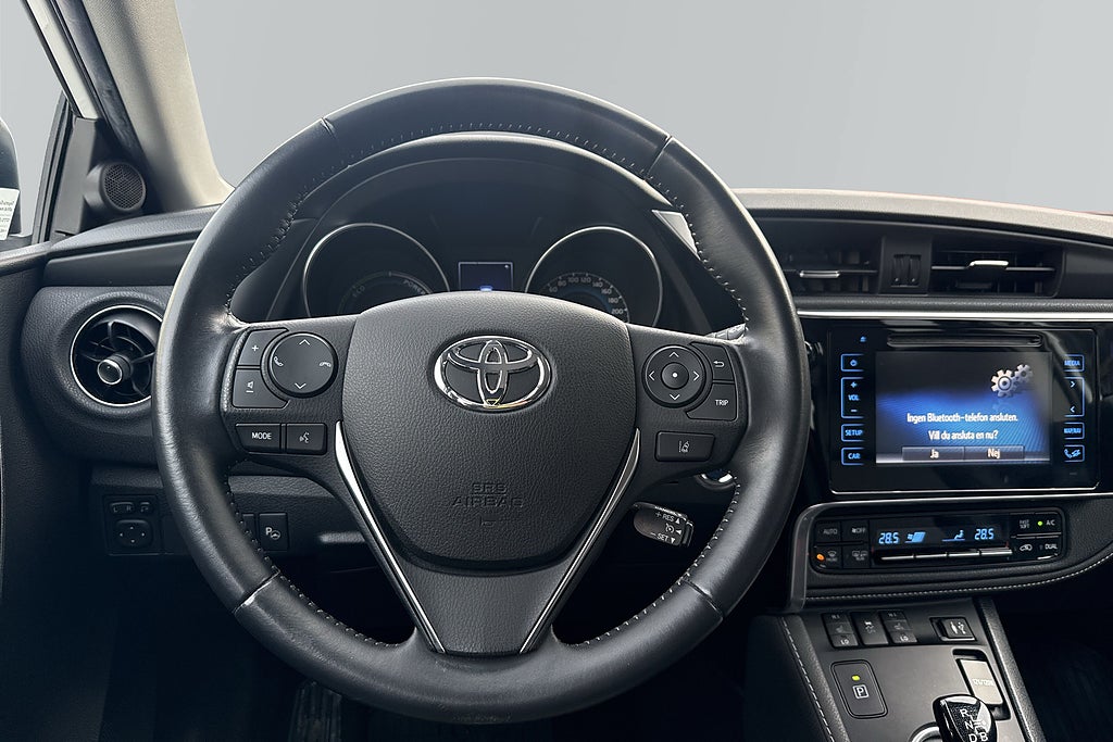 Toyota Auris 2016