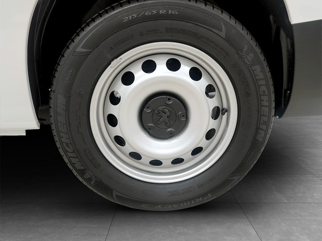 Bild på Peugeot e-Partner PRO Electric 136hk L2 - OMGÅENDE LEVERANS!