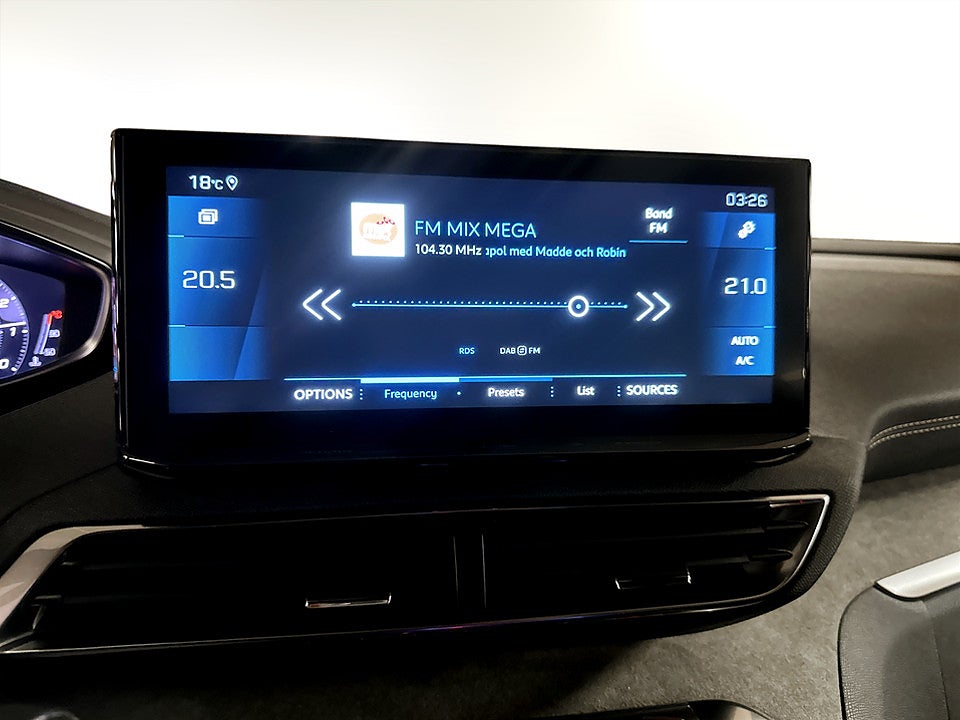 Bild på Peugeot 3008 GT 1.2 PT 130hk Aut KAMPANJRÄNTA 3,99%