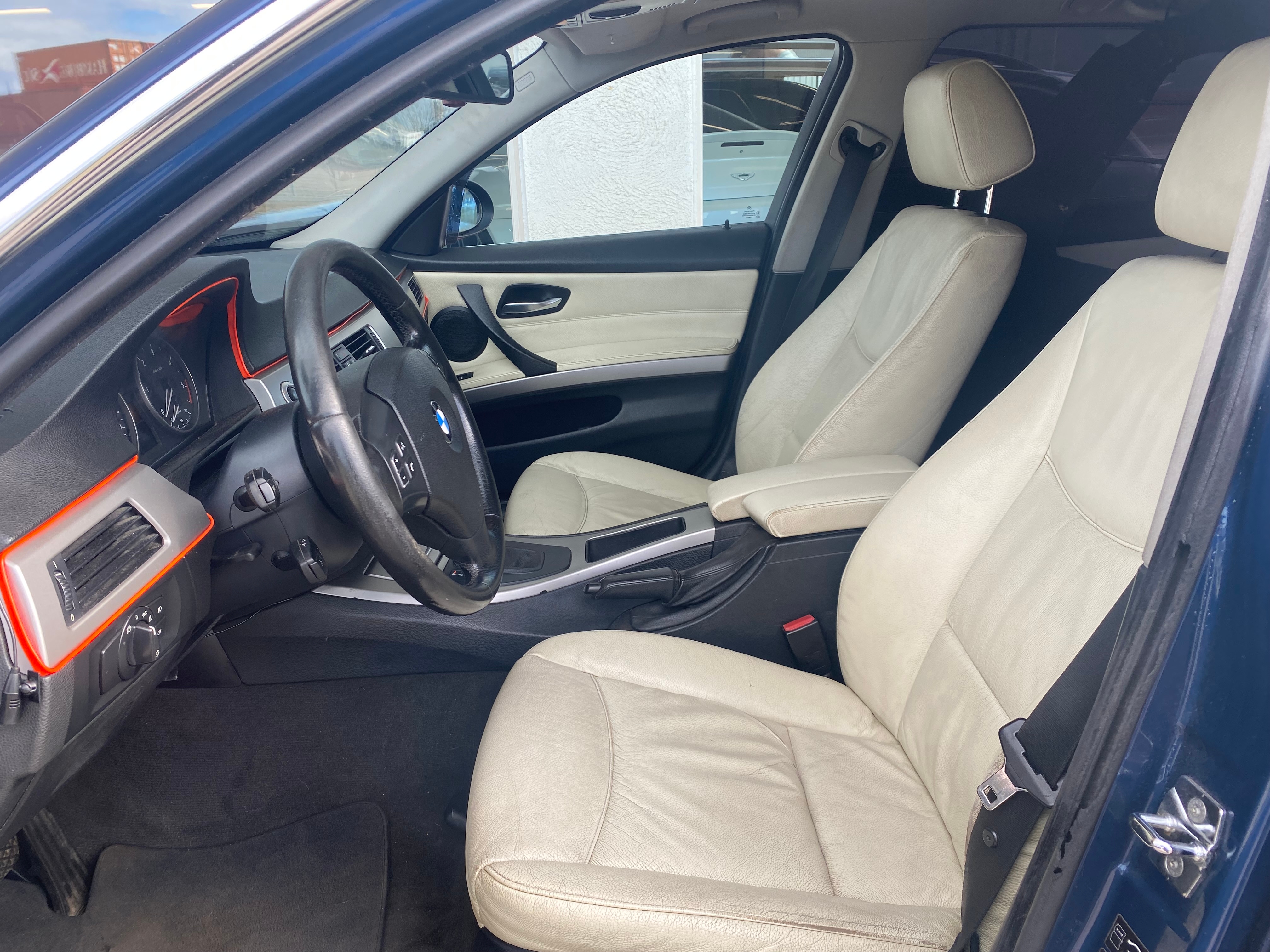 BMW 330 2006, bild 6/40