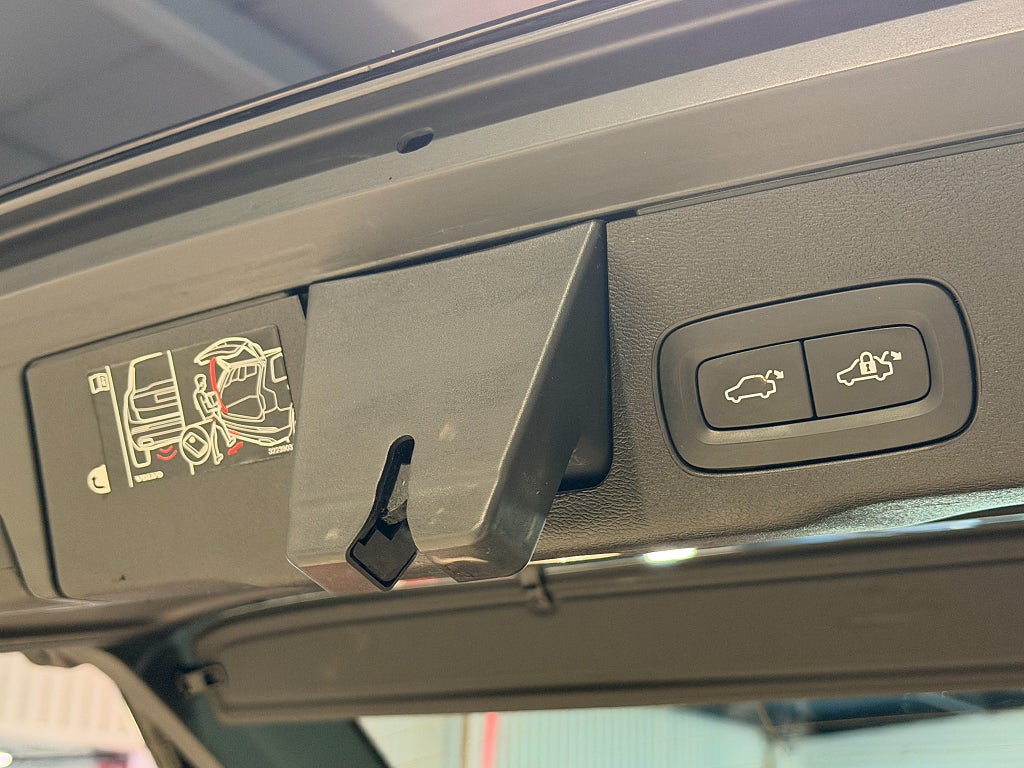 Volvo XC60 T5 | AWD | Momentum | Ny servad  | Värmare Voc 2019