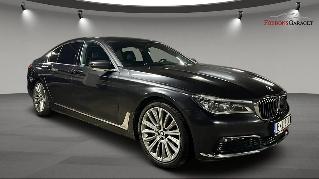 BMW 730 d XDRIVE FULLUTR TAKLUCKA EXECUTIVE LOUNGE HUD