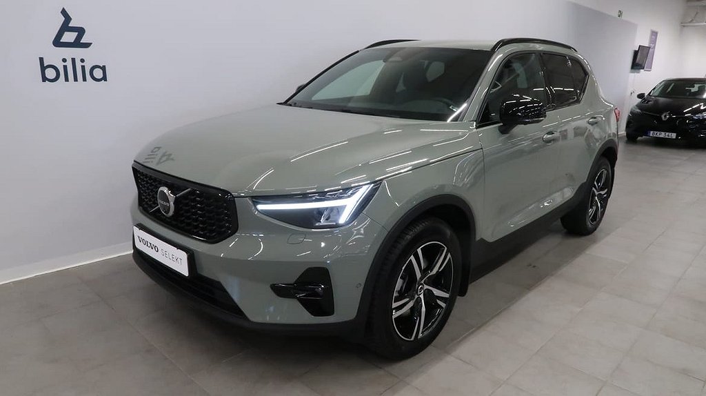 Volvo XC40 B3 FWD Bensin Plus Dark | 360-kamera