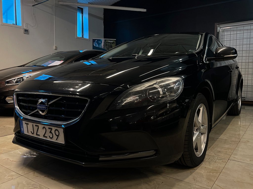 Volvo V40 ( SÅLD )