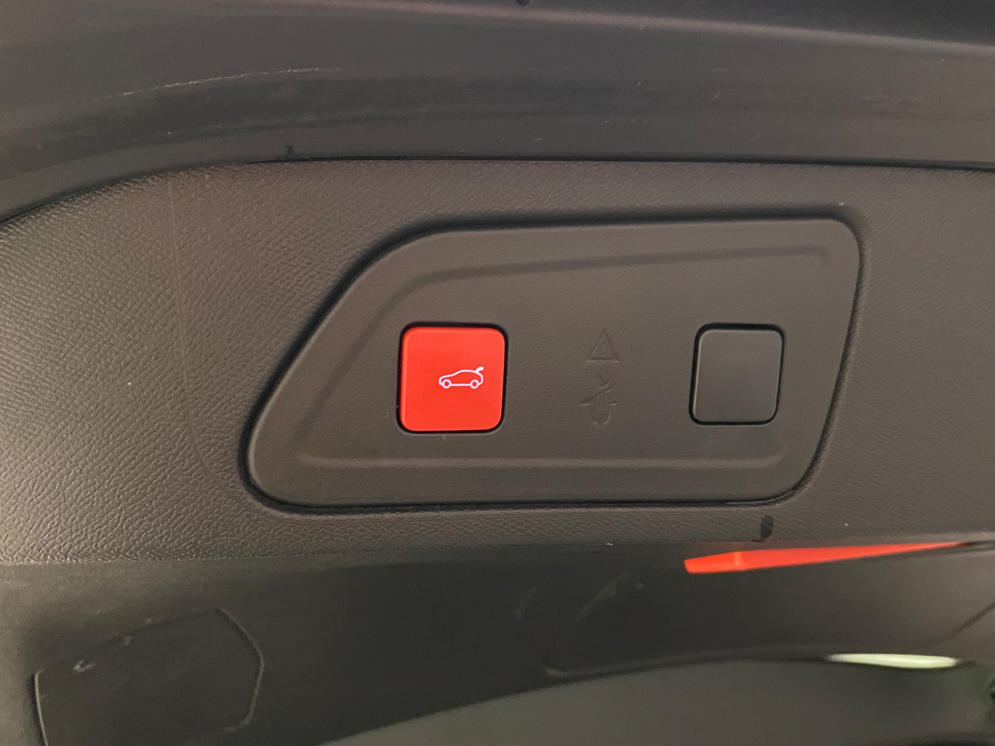Citroen C5 Aircross PHEV 225 e-EAT Shine 2022, bild 4/10