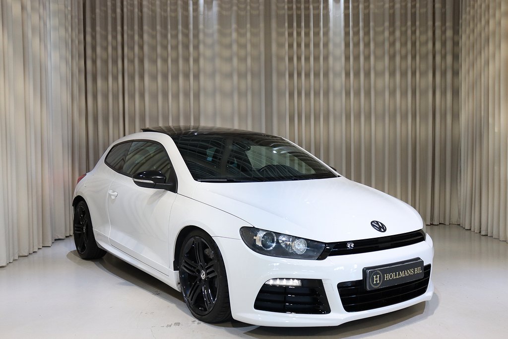 Volkswagen Scirocco R 2.0 TSI 265HK R Panorama Dynaudio Sv-Såld