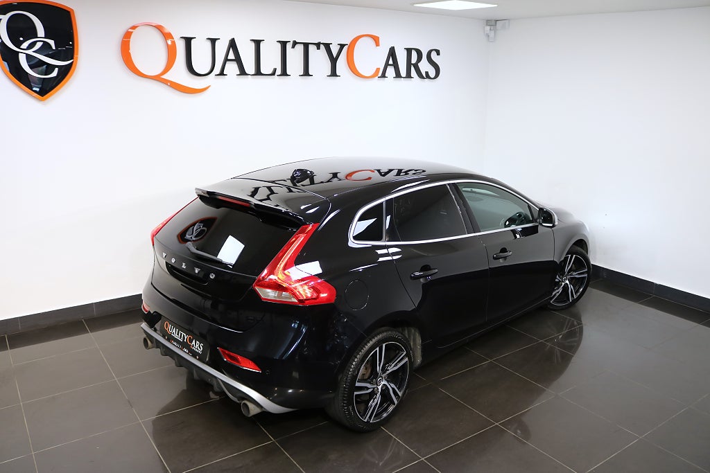 Volvo V40 2018 - miniatyr 17