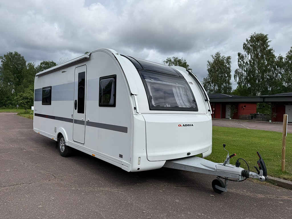 Adria Adora 572 UT