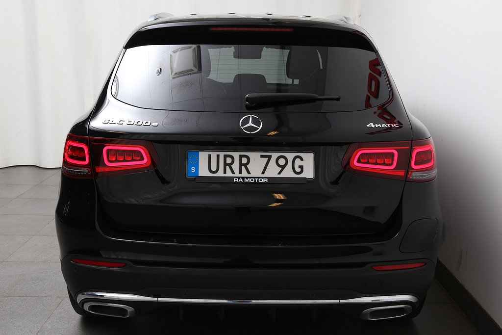 Mercedes-Benz GLC 300 e 4MATIC 9G-Tronic AMG Line 2022