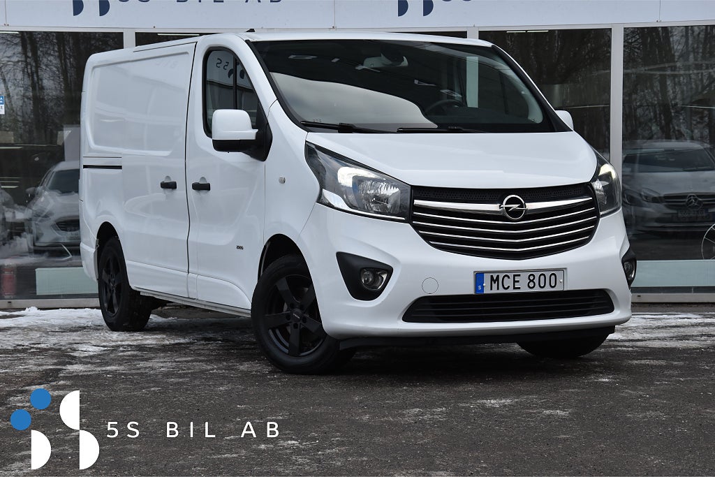 Opel Vivaro 2.9t 1.6 CDTI BIturbo DRAG VÄRM BACKKAMERA 3-SITS 120HK