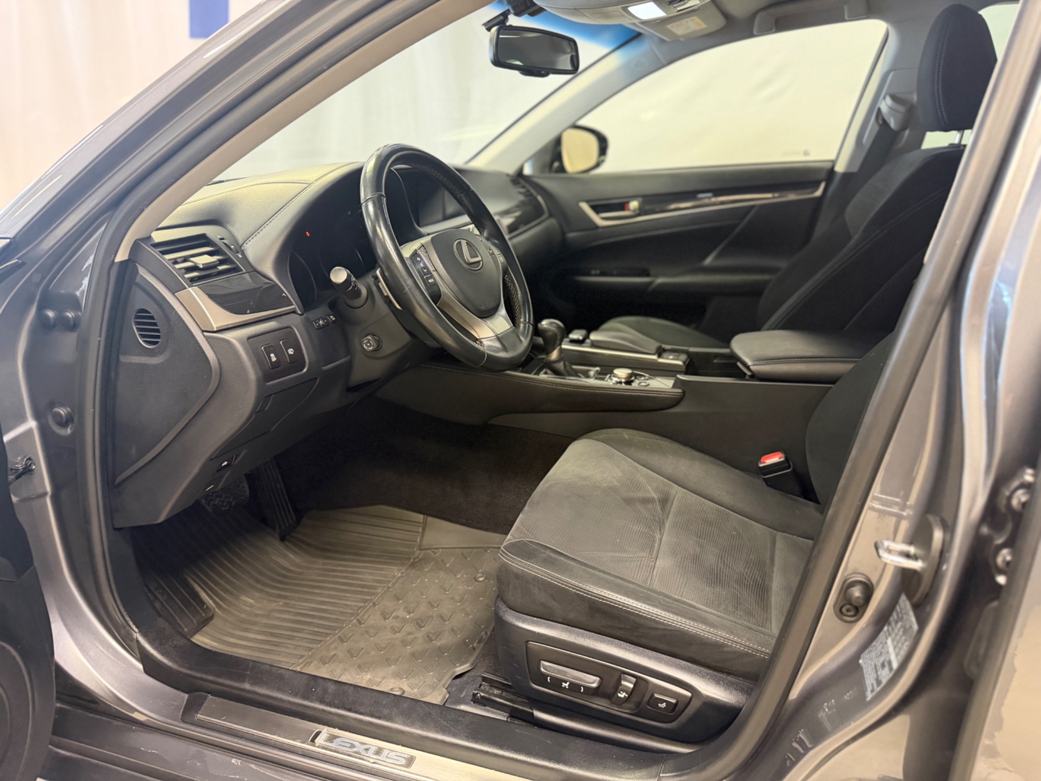 Lexus GS 300h 2.5 CVT besiktigad 2015, photo 5/10