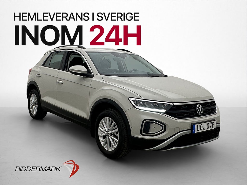 Volkswagen T-Roc 1.0 TSI 110hk Cockpit Drag CarPlay Sensorer