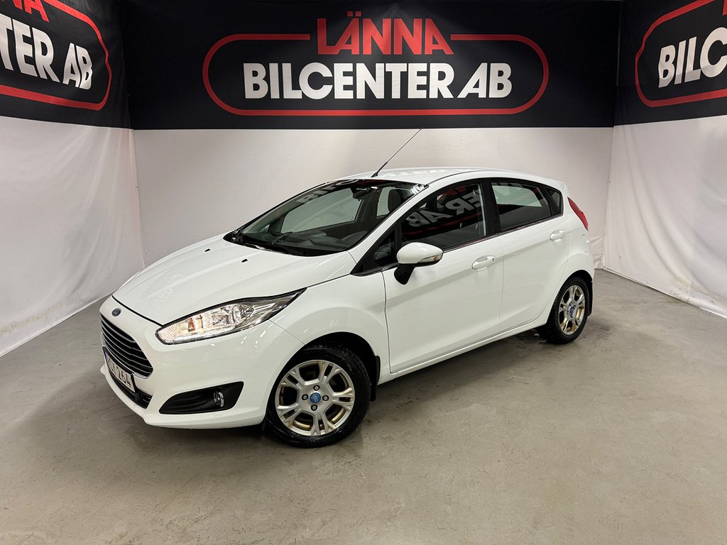 Ford Fiesta 1.0 EcoBoost Titanium 1 Ägare Drag M-Värmare SoV