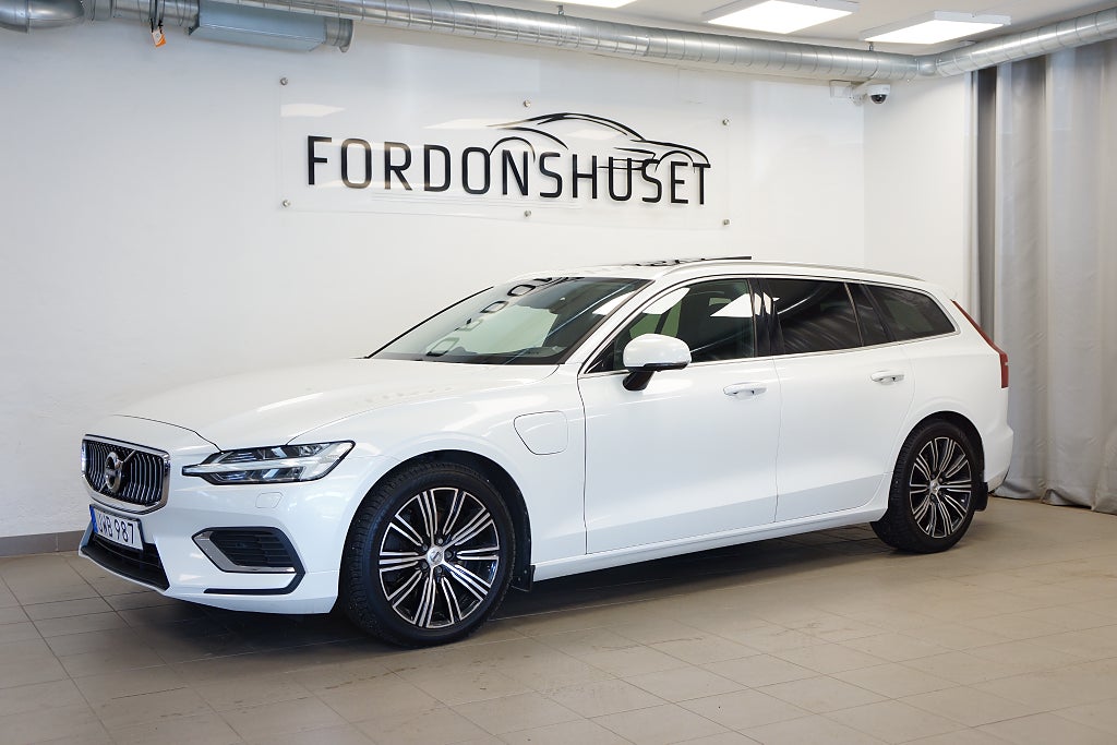 Volvo V60 RECHARGE T8 392HK AWD GEARTRONIC INSCRIPTION | SE SPEC.