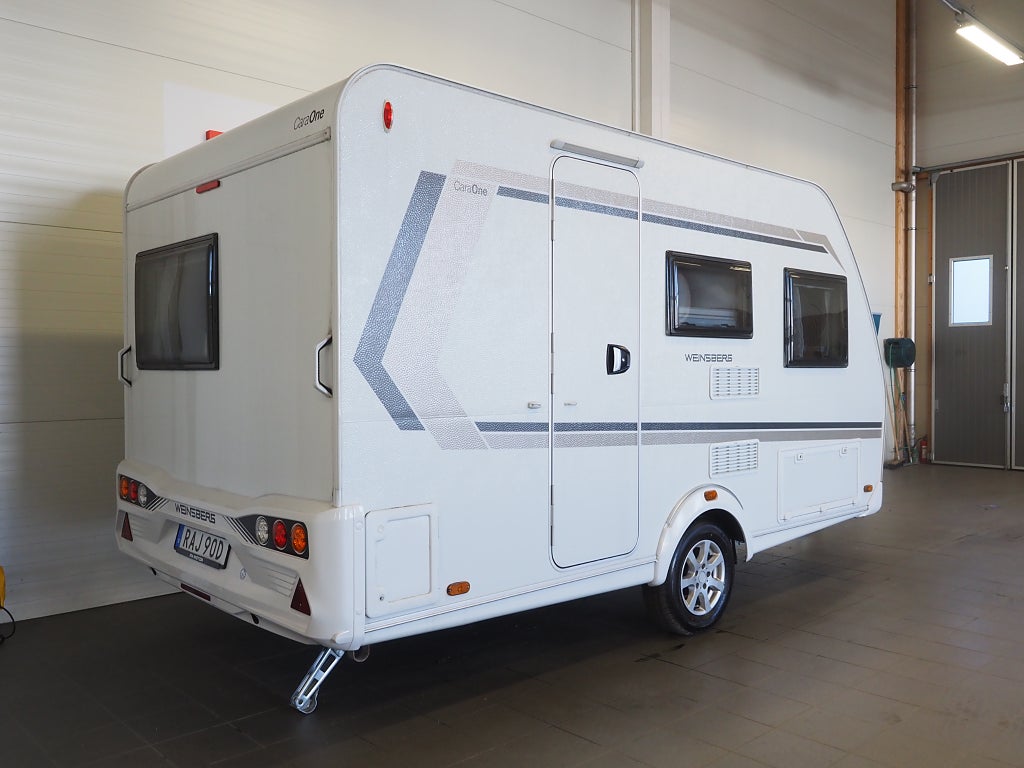 Weinsberg CaraOne 390 QD Golvvärme I Elpatron I 1100kg