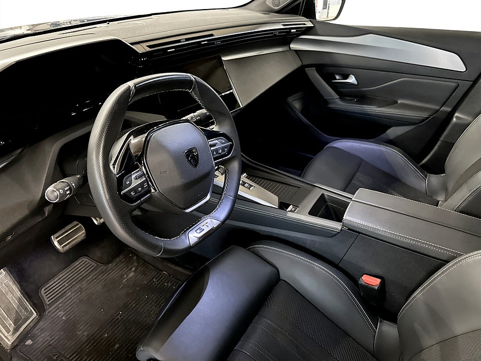 Bild på Peugeot 408 GT 1.2 PT 130hk Aut KAMPANJRÄNTA 3,99%