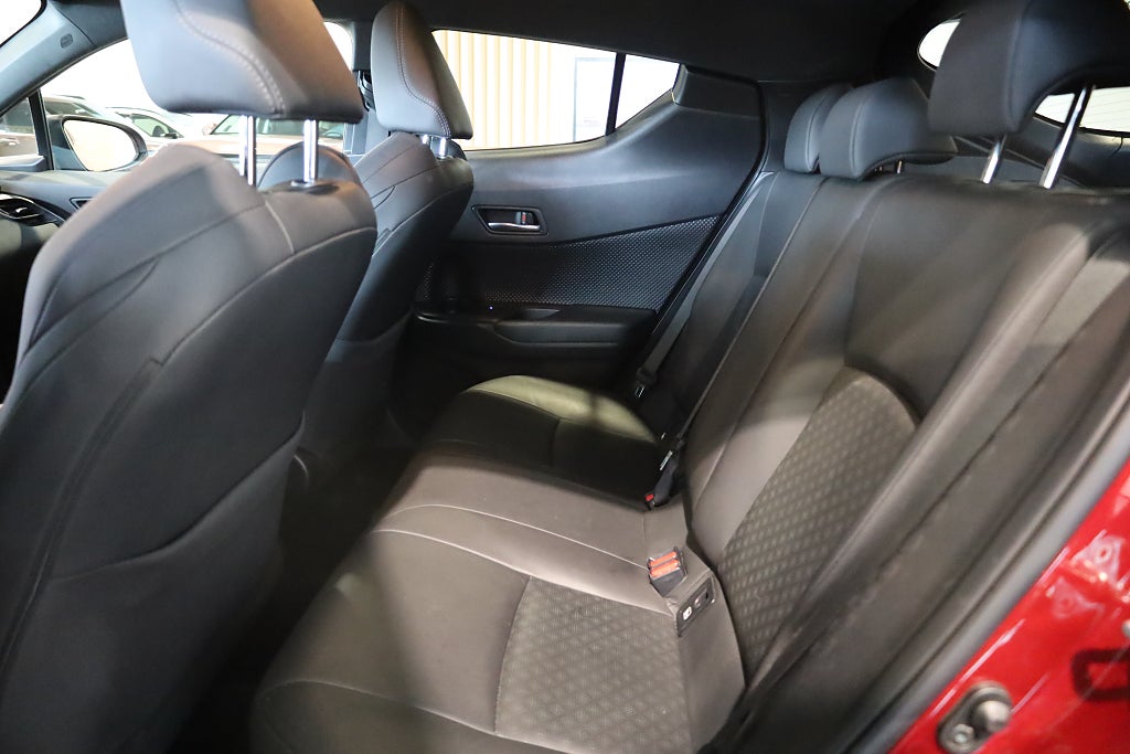 Toyota C-HR Hybrid CVT X-Edition Kamera M-Värme JBL Läder Rattvärme 2018