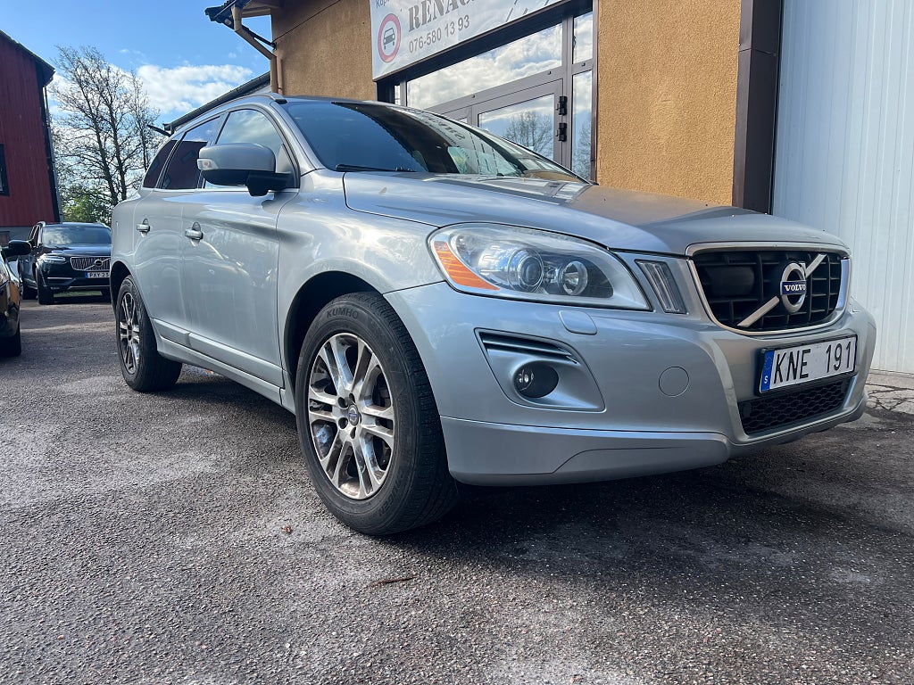 Volvo XC60 D5 AWD Geartronic Summum NyBes Drag/Avb:809 kr/mån