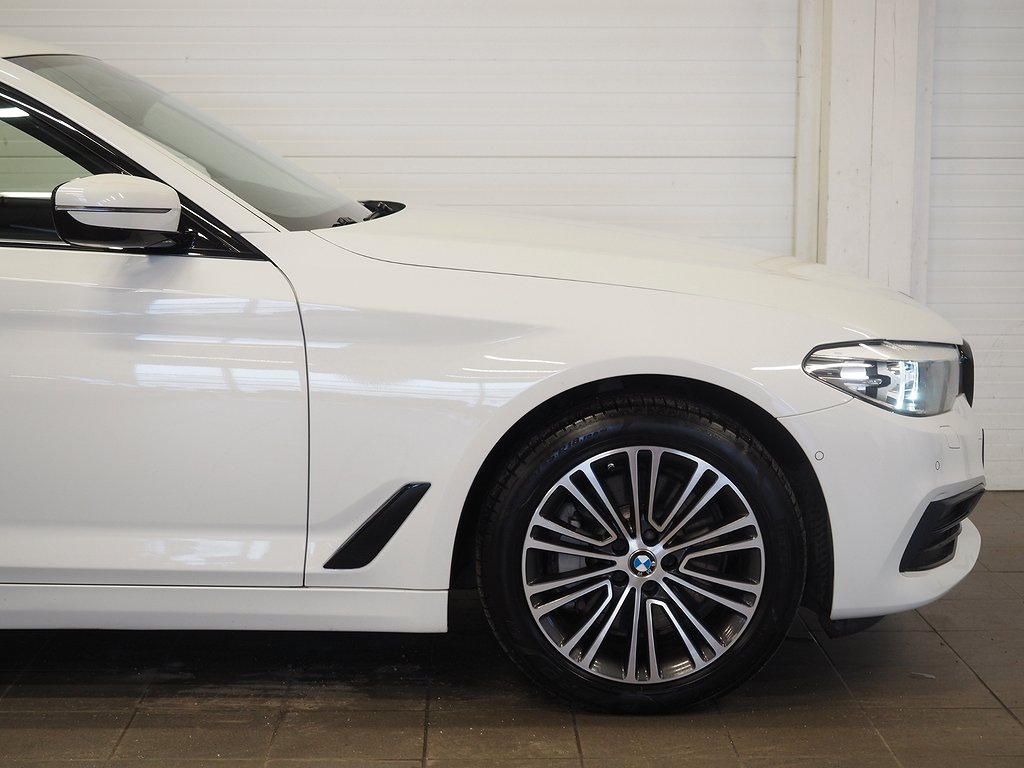 BMW 530e xDrive iPerformance Aut Sport line Drag Backkamera 2020