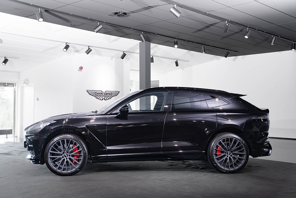 Gallery image 3 of 17