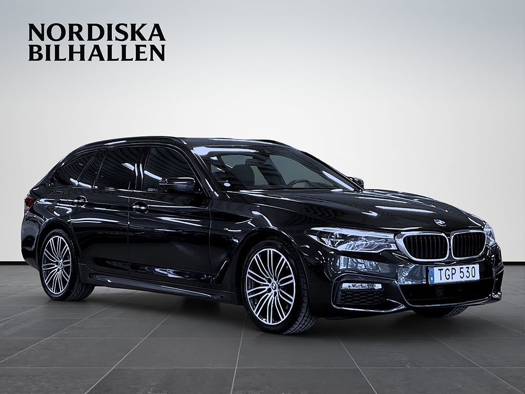 BMW 530i xDrive Touring Steptronic Innovation M Sport HUD Drag 