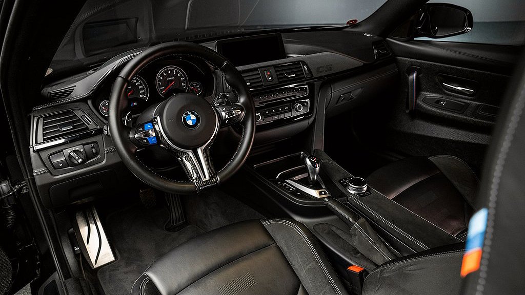 BMW 4 CS har en motor som genererar 460 hästkrafter och 600 Nm.
