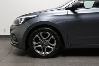 Halvkombi Hyundai i20 4 av 16