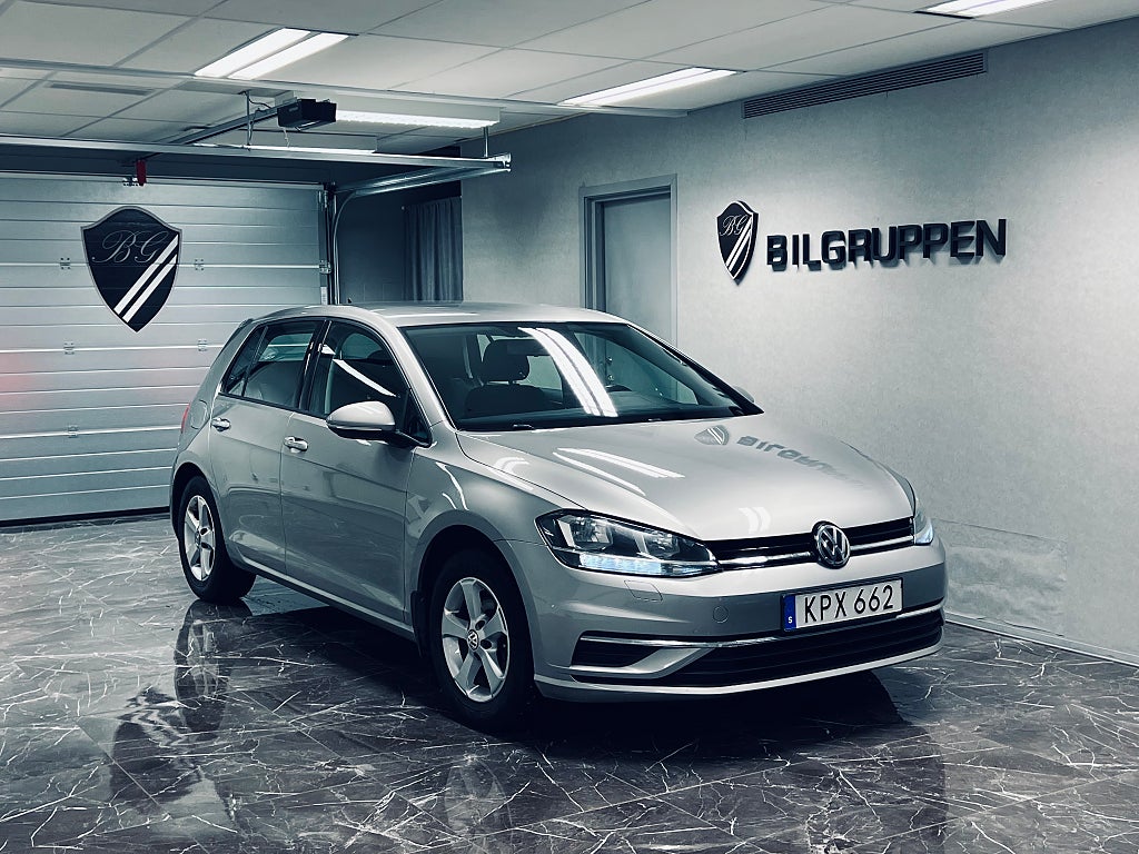 Volkswagen Golf 1.0 TSI  111hk Base|Automat|SoV|