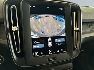 Volvo XC40 T2 Geartronic Momentum S&V/Drag/kamera/Carplay/Pvärm – bild 11