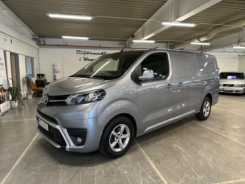 Toyota ProAce 2.0 D-4D Euro 6 Moms Leasebar Värmare Dragkrok 